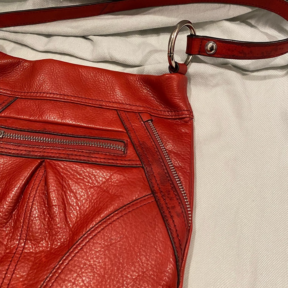 B. Makowsky Red Leather Shoulder/Crossbody Bag - Picture 8 of 13
